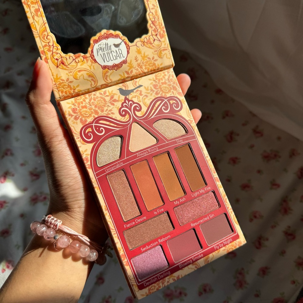 Pretty Vulgar Phoenix Rising Eyeshadow Palette